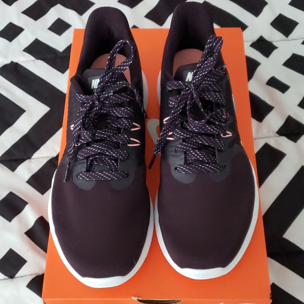 Nike Women
